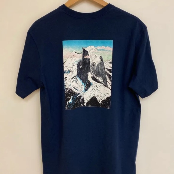 Patagonia Glacier Responsibili-Tee Half Dome Yosemite L - Picture 9 of 9